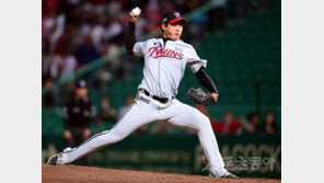 캡틴 2개월…LG 류제국이 주장으로 사는 법