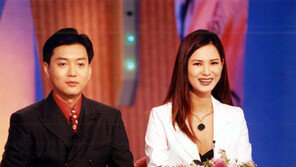 [스타 그때 이런 일이] 이소라 ‘한밤의 TV연예’ MC로