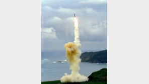 北겨냥 美 ICBM 시험발사에 한국군 참관 
