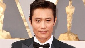 이병헌, 아카데미 시상식 레드카펫 참석 “아시아 배우가 시상, 놀랍고 기쁘다”