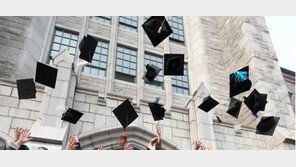 대졸 무직 청년, 15년 새 2배로…‘졸업 유예’ NG족도 ‘껑충’