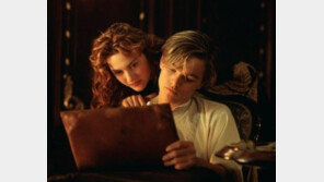 레오나르도 디카프리오-케이트 윈슬렛, 훈훈한 타이타닉 우정 ‘눈길’