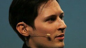 31세 꽃미남 억만장자, 텔레그램 창업자 파블 두로프는 누구?