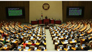 국민 51% “국정원 개인정보 수집 권한 강화 반대” 