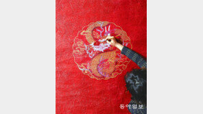 [Feeling]용을 품은 듯 해를 품은 듯… 한지, 예술이 되다