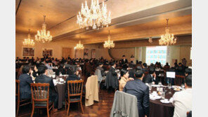 [기업&CEO]국내 최초 개발 벨라젤, 론칭 심포지엄 성황