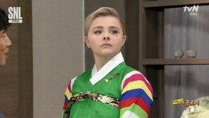 ‘SNL 코리아’ 클로이 모레츠, 막장 드라마 완벽 패러디…‘김치 싸대기까지’