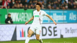 아우크스 구자철 빛바랜 ‘데뷔 첫 해트트릭’