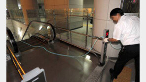 서울 지하철 ‘시설안전 대응체계’ 강화…“정전 때도 승객에 안내방송”