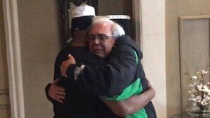 제이미폭스, 불타는 자동차에서 인명구조 한 후 "영웅은 없다" 겸손