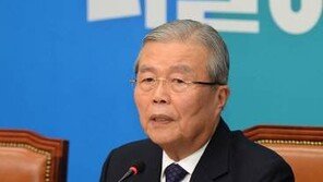 김종인, 김부겸에 “홍의락 컷오프 죄송, 염려 말라” 구제 시사 