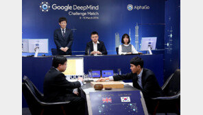 이세돌, 인공지능 알파고에 1국 패배 “예상 못한 수 놀라워…제작자 존경”