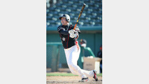 kt맨 유한준 “부담 위에 올라서겠다”