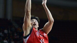 [바스켓볼 피플] ‘이기고 싶었다’ 끝까지 승리를 원했던 KGC 오세근