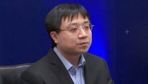 이세돌 알파고 3국… 알파고 손 역할하는 아자황, 관심↑