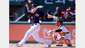 두산 에반스에게서 kt 마르테가 보인다