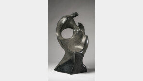 [문화 단신]조각가 김영중 씨의 첫 개 인전 ‘평화행진곡’ 外