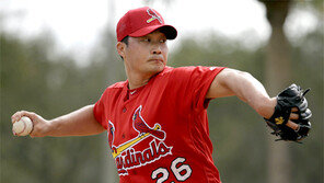 첫 맞대결… 오승환, 박병호에 완승