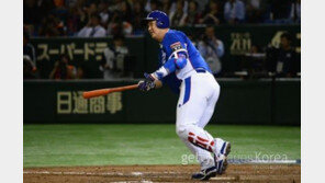 이대호, 시범경기 첫 2루타…‘멀티히트’ 폭발