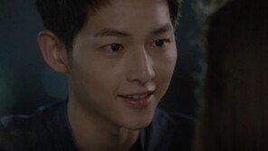 “송중기처럼 찍어주세요!”… ‘태양의후예’로 부부싸움까지
