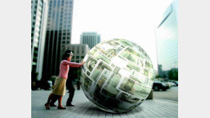 직장인 49% “노후에 목돈 있어야 행복”…노후자금 얼마? 