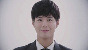 “이런 신입사원 급구!”… 박보검, 완벽한 ‘면접룩’