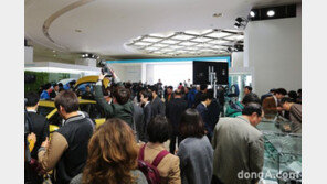 [포토12컷]제3회 국제전기차엑스포 ‘제주는 지금 전기차 열풍’