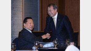 김정행·강영중 공동회장 23일 통합체육회 취임식