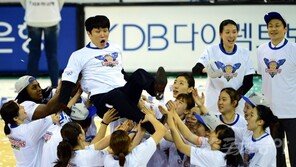 만족을 모르는 ‘명장’ 위성우…갈수록 강해지는 우리銀