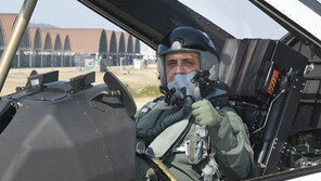 주한 콜롬비아 대사 “T-50 훈련기 최고”