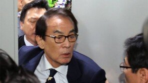 “김봉호, 서류로 박주선 머리 내려쳐”