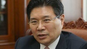 친박 홍문종 “유승민 당당하게 공천 달라고 말하든가!” 