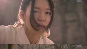 척사광 한예리, 살기 넘친 무사 연기…新 무협 여제 등극