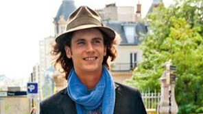 파리男 “편한 옷보다 우아한 옷 좋아”