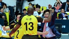 ‘패자의 축하’ …OK 저축은행 아름다운 피날레