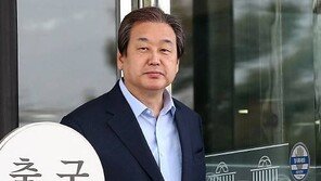 김무성 ‘옥새 투쟁’ 전 “세곳 무공천-세곳 공천” 주장 그대로 