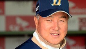 ‘빅보드 감탄’ NC 김경문 감독 “마산 새 구장도!”