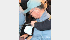 세월호 청문회, 생존 승무원 “대기방송, 선사지시 따른것…영업부 직원들 희생에 누 될까 말 못해”