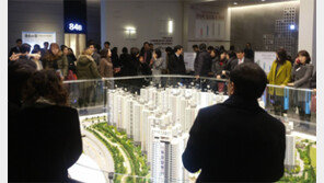 서울 아파트 전세 4억… 경기로 가볼까나