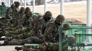 “전쟁 나면 싸우겠느냐?” 질문에 50대 83.5% OK, 20~30대는…