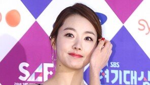 소이현 키이스트와 재계약, ‘6년 의리’ 지켰다…근황은? “작년 12월 출산 후 차기작 검토 중”