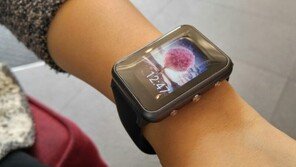 [리뷰] 이제는 '설현 시계', 루나 워치 써보니...