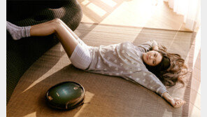 [CF 돋보기] 설현을 게으르게 만든 ‘로봇청소기’