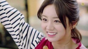 ‘딴따라’ 티저 공개… 대걸레 들고 춤추는 혜리 vs 몸 흔드는 지성