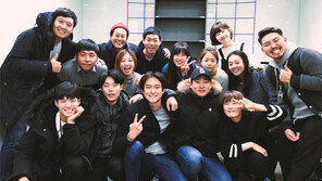 ‘꽃보다 청춘’ 박보검 “다시 납치됐으면…”, ‘화기애애’ 회식 인증샷 공개