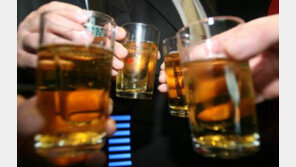 술집 경기 ‘사상 최악’…2차 안 가고 집에가서 ‘홀짝’