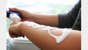 자외선 차단제가 ‘불임’ 원인될 수도?…연구 결과 발표 