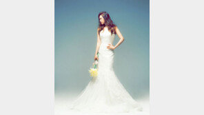 이희경, 완벽 S라인 웨딩자태 “10시간 넘게 촬영…결과물 진심 기대”