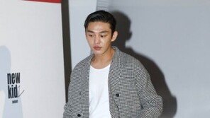 유아인 “‘태양의 후예’ 송송커플 잘돼서 좋다”…교과서적인 말 들어보니 ‘폭소’