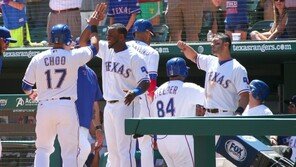 추신수, 개막 3경기 만에 마수걸이 안타…이대호는 결장